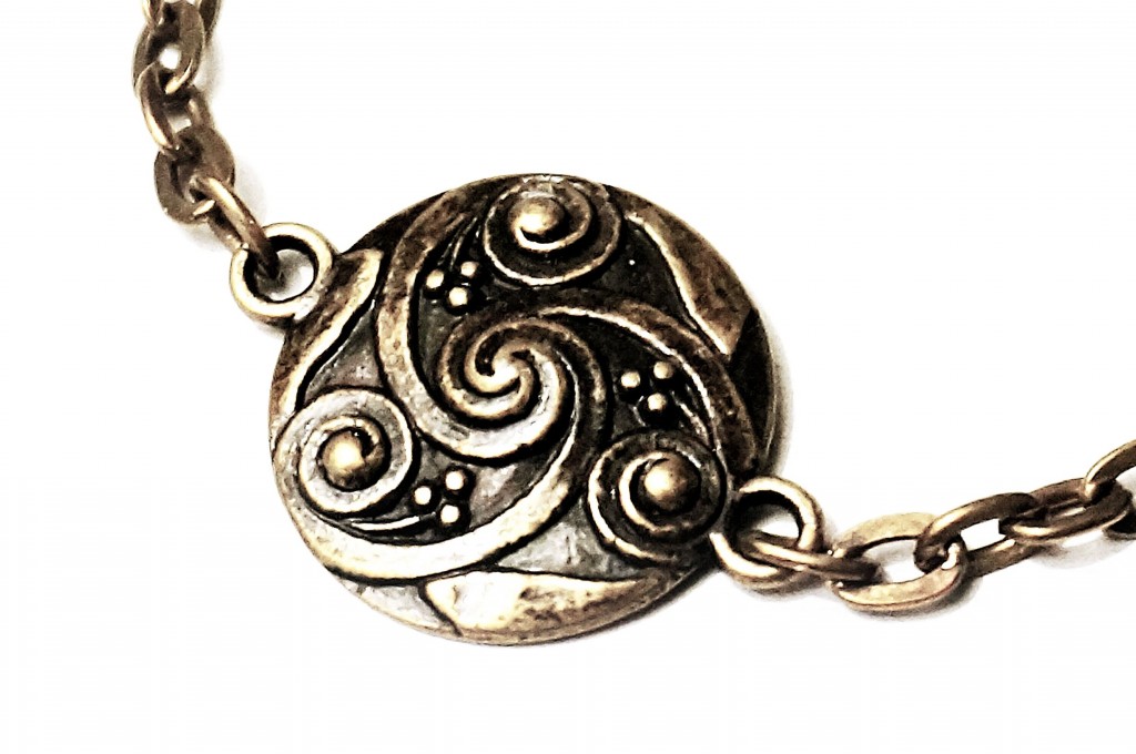 Steampunk BDSM jewelry symbol triskele day collar submissive necklace