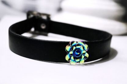 BDSM leather submissive day Collar psychedelic flower