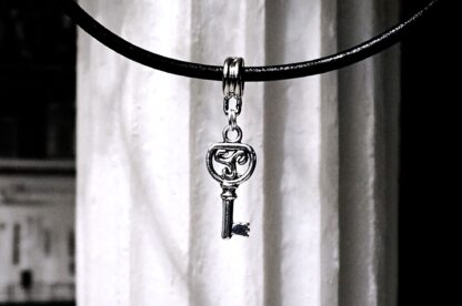 BDSM symbol triskele jewelry submissive collar
