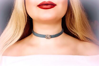 Submissive day collar choker bdsm