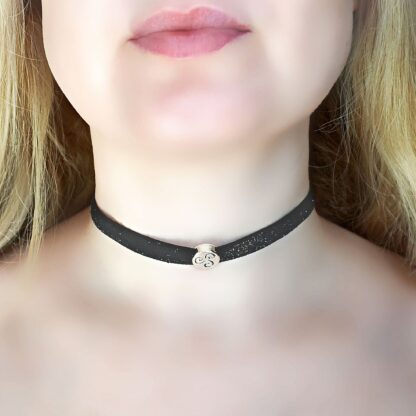 Steampunk BDSM jewelry symbol triskele day collar