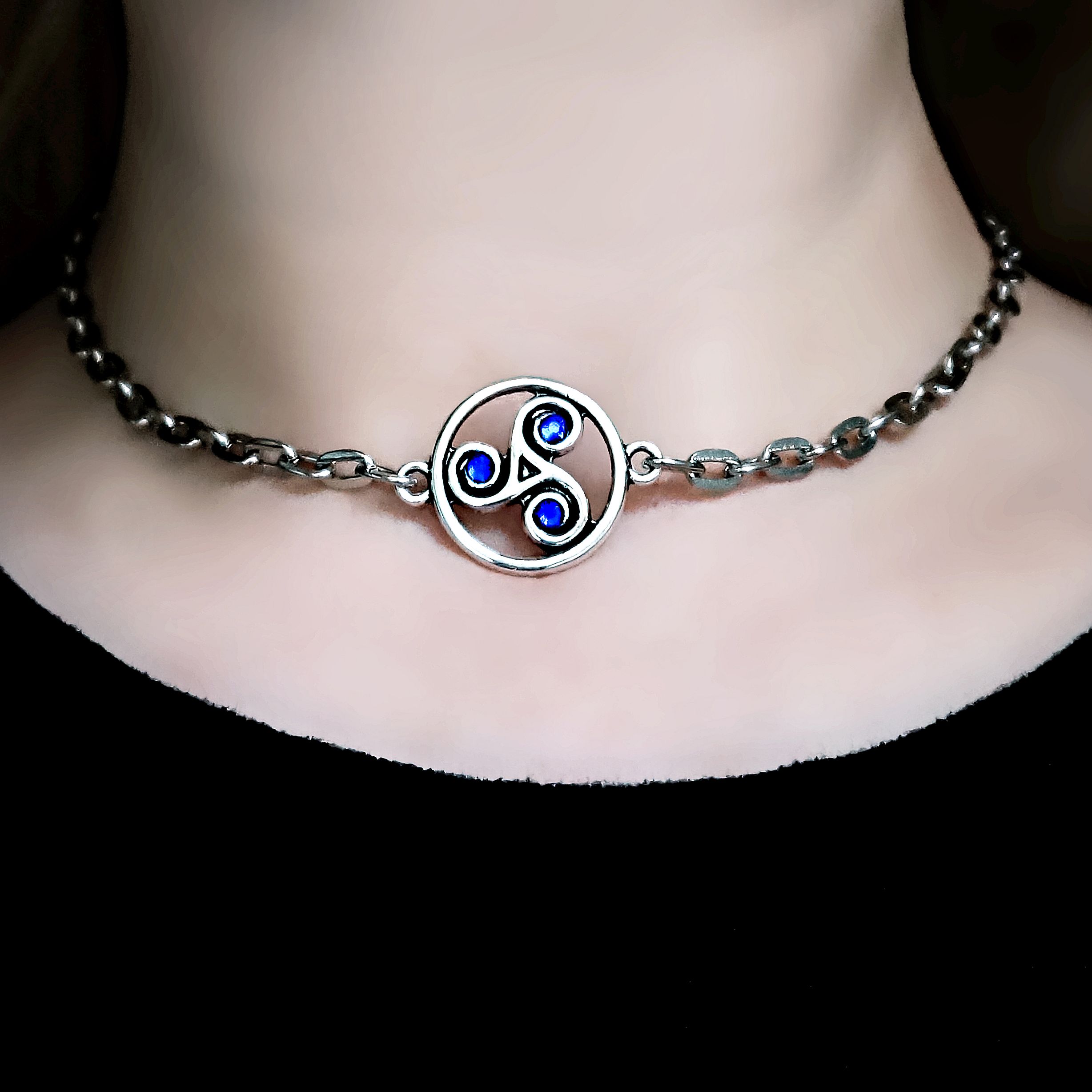 Steampunk BDSM jewelry symbol triskele day collar metal necklace submissive dominant.