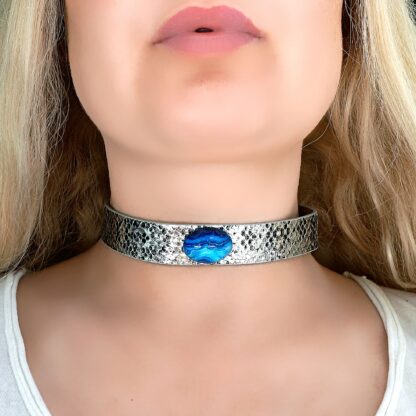 Submissive day collar holographic psychedelic necklace