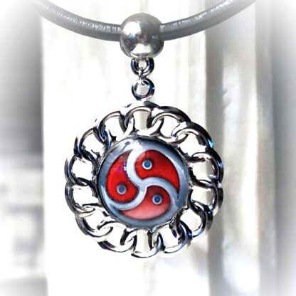 Steampunk BDSM jewelry submissive day collar triskele necklace triskelion symbol