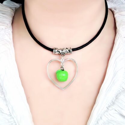 Steampunk BDSM jewelry submissive day collar apple necklace