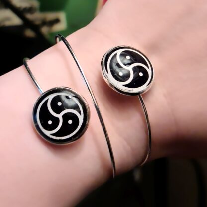 Steampunk BDSM jewelry triskele symbol submissive dominant bracelet