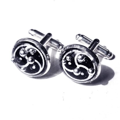 Steampunk BDSM jewelry cufflinks mens accessories triskele symbol