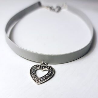 day collar heart pendant sub necklace